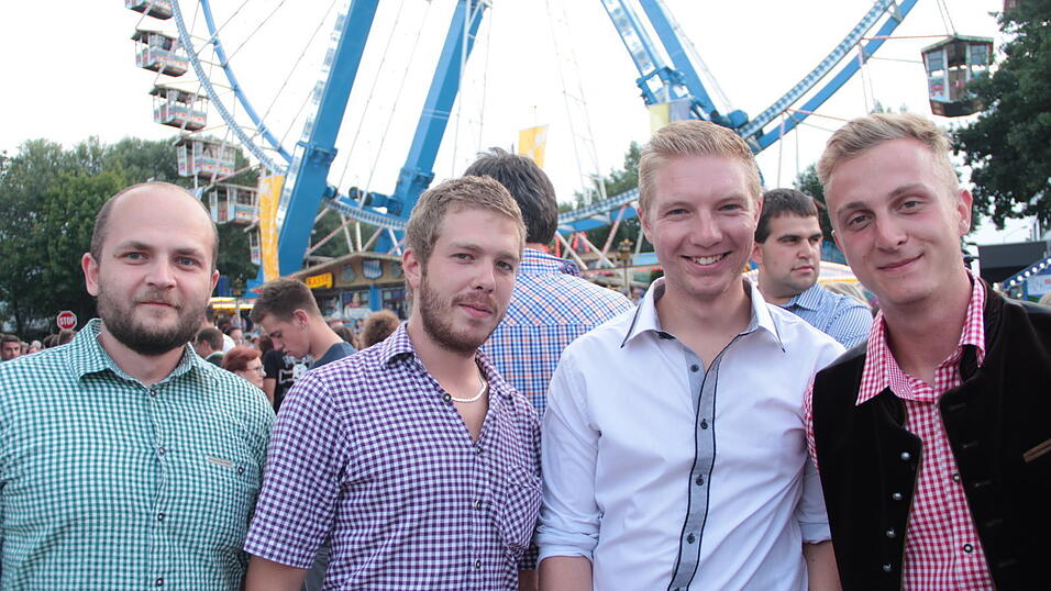 Schnappsch&uuml;sse von der Single-Couch aufgenommen am Samstag, 15. August (Foto: Paul Przybilla)