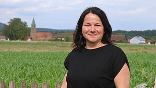 Als Ortssprecherin für die Altgemeinde Neubäu sitzt künftig Manuela Blend im Stadtrat. Sie hat viele Visionen, welche Veränderungen in ihrem Heimatort angestoßen werden könnten. Als Ortssprecherin für die Altgemeinde Neubäu sitzt künftig Manuela Blend im Stadtrat. Sie hat viele Visionen, welche Veränderungen in ihrem Heimatort angestoßen werden könnten.