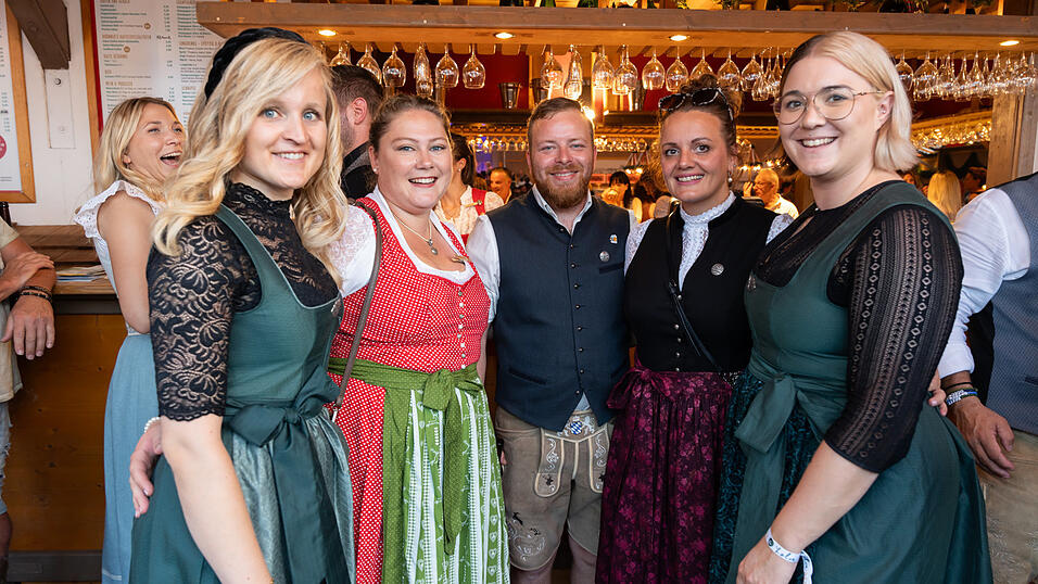 Die Partybilder vom Samstag, 17. August, aus dem Festzelt Kr&ouml;nner.