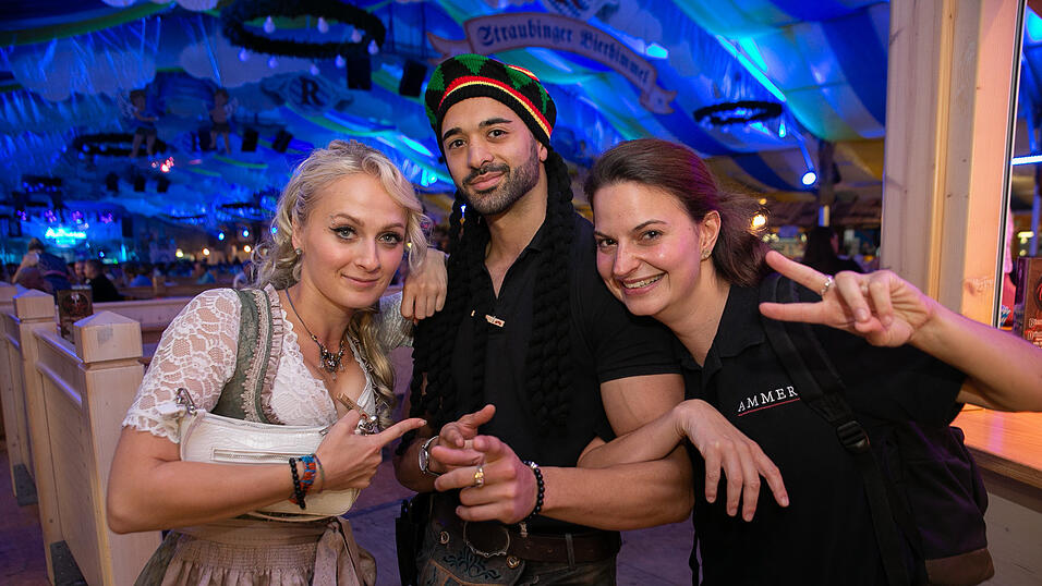 Die Partybilder von Sonntag, 21. August 2022, aus dem Festzelt Reisinger.
