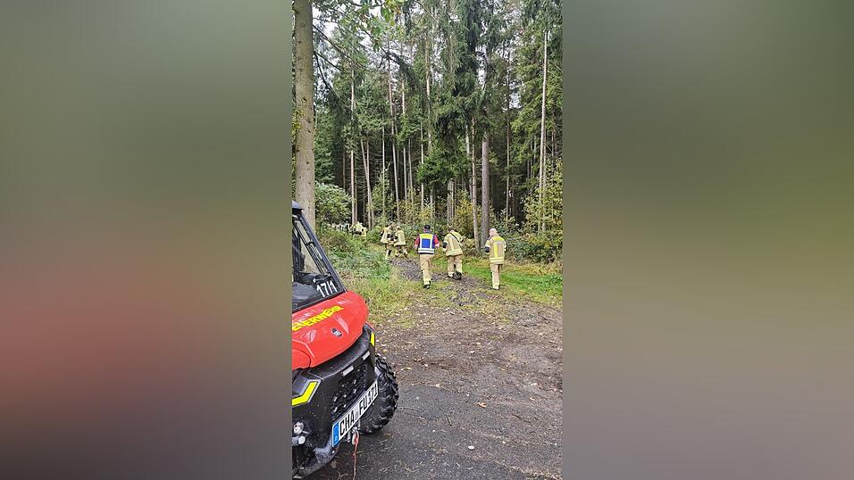 Etwa 180&nbsp;Einsatzkr&auml;fte von Feuerwehr, BRK und Bergwacht halfen bei der Personensuche mit. Der Vermisste wurde letztendlich am Donnerstagmittag gefunden.