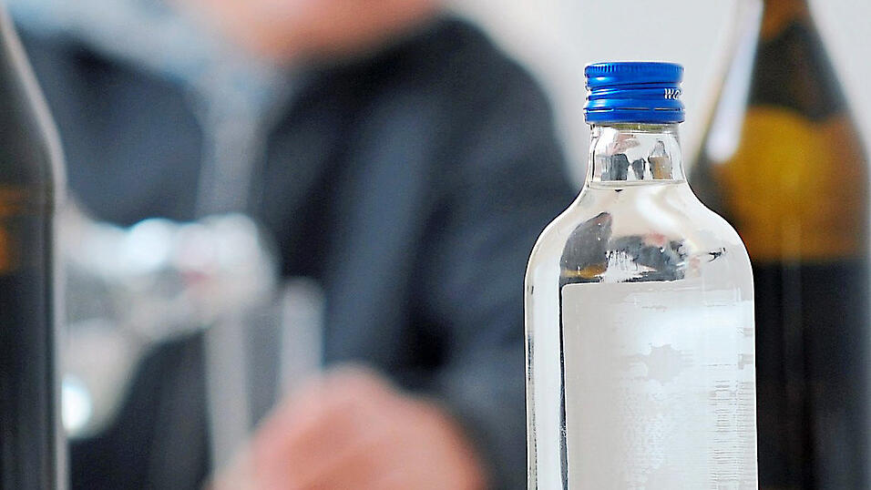 Seit seinem 16. Lebensjahr habe Alkohol zu seinem Leben gehört, sagte der Angeklagte vor dem Amtsgericht. Seit seinem 16. Lebensjahr habe Alkohol zu seinem Leben gehört, sagte der Angeklagte vor dem Amtsgericht.