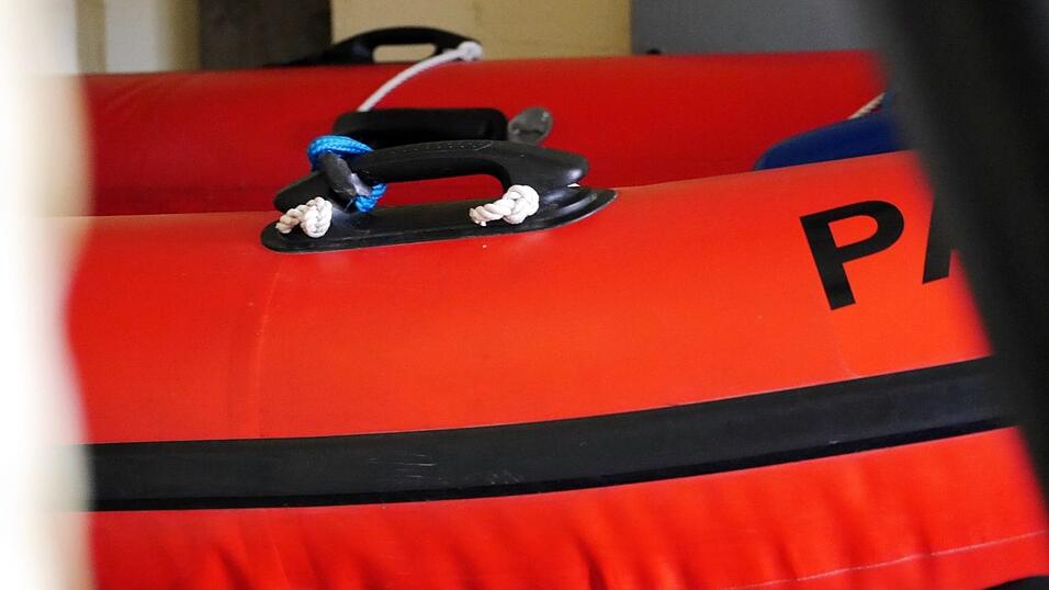 Rettungsboot. Rettungsboot.