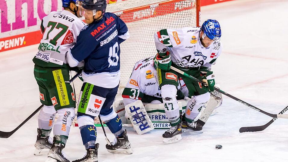 Die Straubing Tigers haben die Augsburger Panther mit 3:1 besiegt. Die Straubing Tigers haben die Augsburger Panther mit 3:1 besiegt.