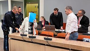 Ursprünglich hatte die Angeklagte sich im Prozess äußern wollen. (Archivbild) Ursprünglich hatte die Angeklagte sich im Prozess äußern wollen. (Archivbild)