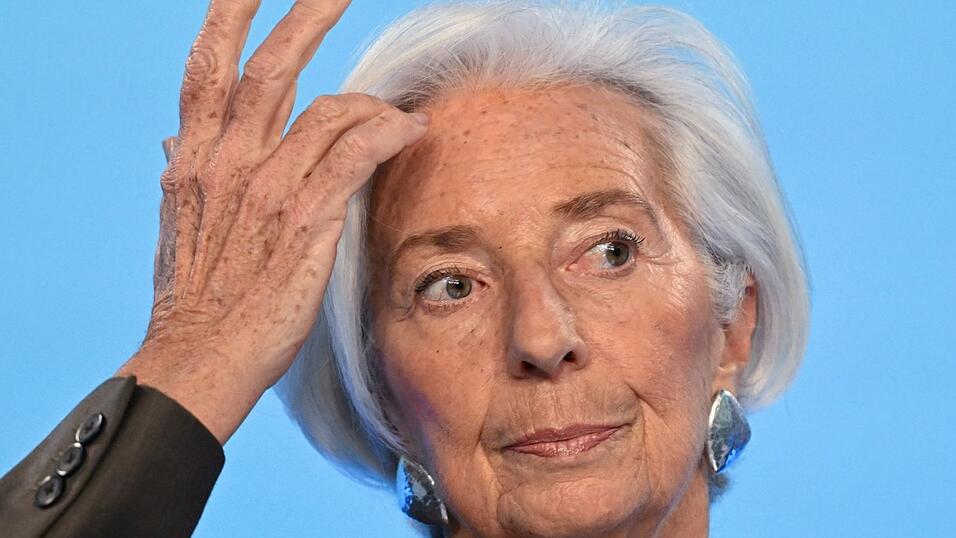 EZB-Präsidentin Christine Lagarde will die Inflation im Euroraum im Zaum zu halten. (Archivbild) EZB-Präsidentin Christine Lagarde will die Inflation im Euroraum im Zaum zu halten. (Archivbild)