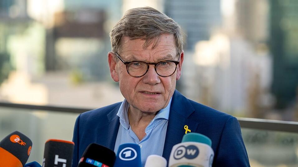 Außenminister Johann Wadephul setzt heute seine Vermittlungsreise fort. Außenminister Johann Wadephul setzt heute seine Vermittlungsreise fort.