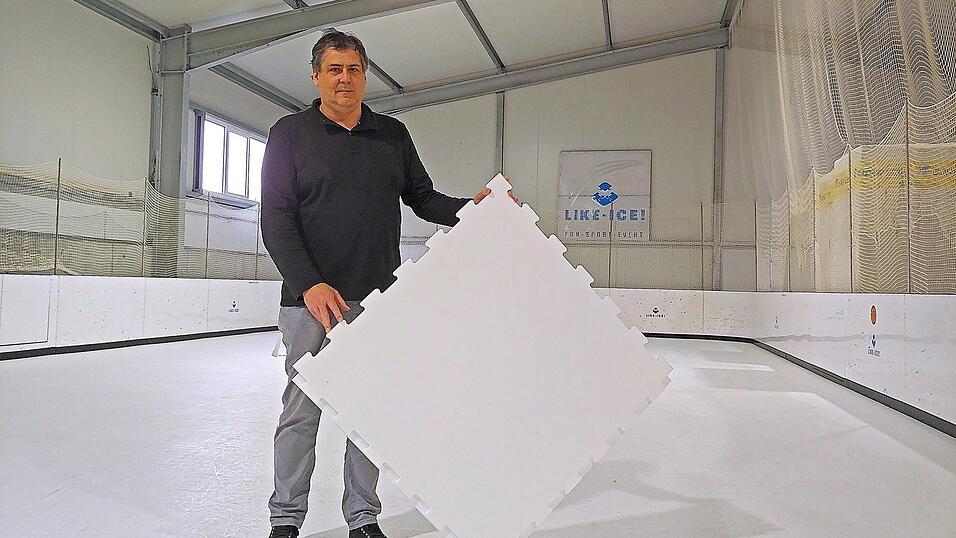 Das Verbindungssystem der Like-Ice Platten ist patentiert, das Verfahren zur Herstellung der Platten, an dem Geschäftsführer, Gründer und Erfinder Jürgen Weiß vier Jahre lang gearbeitet hat, ist geheim. Das Verbindungssystem der Like-Ice Platten ist patentiert, das Verfahren zur Herstellung der Platten, an dem Geschäftsführer, Gründer und Erfinder Jürgen Weiß vier Jahre lang gearbeitet hat, ist geheim.