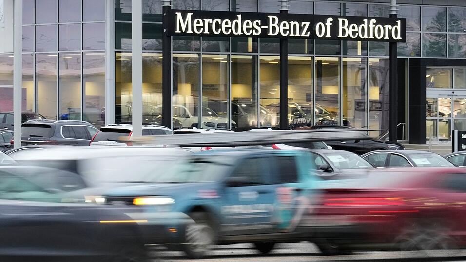 Senatoren versicherten, dass sie kein Verkaufsverbot f&uuml;r Mercedes-Autos anstrebten. (Archivbild)
