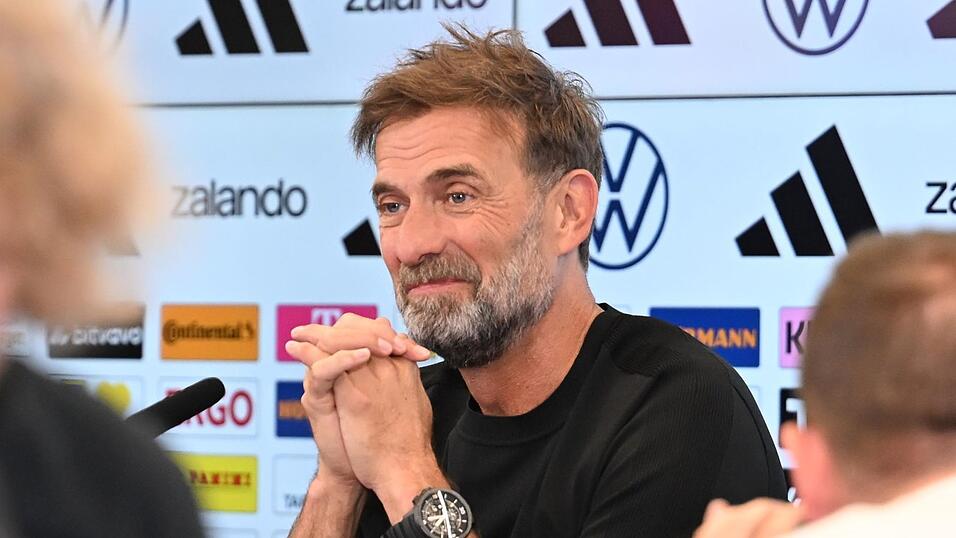 Auf Jürgen Klopp wartet eine Menge Arbeit. Auf Jürgen Klopp wartet eine Menge Arbeit.