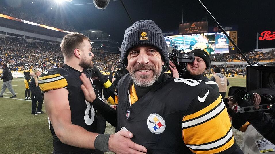 Aaron Rodgers hat mit den Pittsburgh Steelers die Playoffs erreicht.