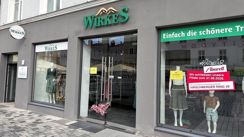Am gestrigen Montag war das Trachtengeschäft zum letzten Mal geöffnet. Am gestrigen Montag war das Trachtengeschäft zum letzten Mal geöffnet.