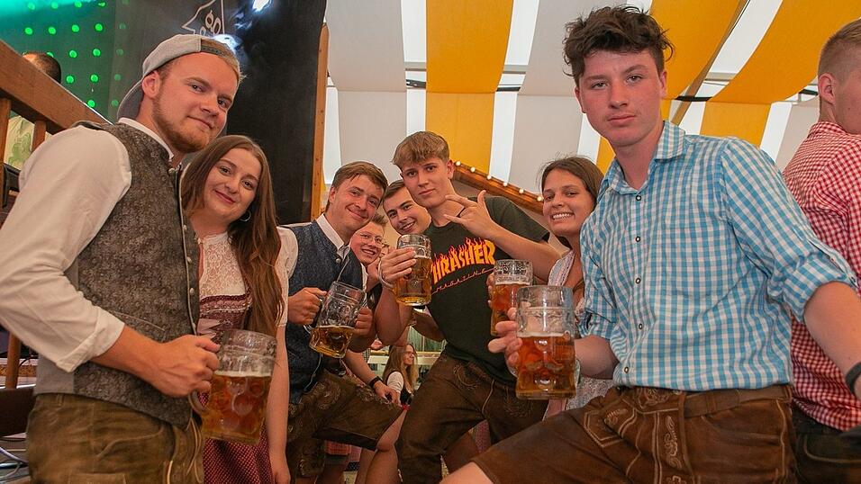 Die Partybilder von Mittwoch, 17. August 2022, aus dem Festzelt Nothaft.