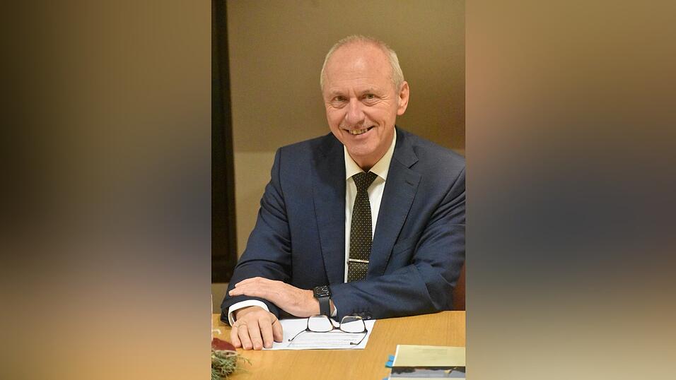 Josef Reff lobte die Zusammenarbeit im Gemeinderat und sprach von &bdquo;einer tollen Zeit.&ldquo;