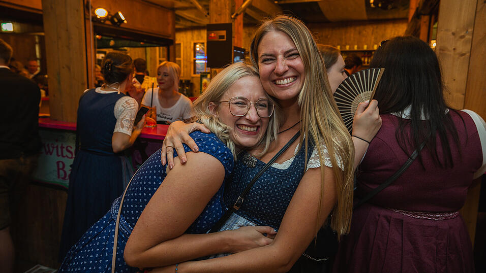 Die Partybilder vom Donnerstag, 15. August 2024, aus dem Festzelt Weckmann. Die Partybilder vom Donnerstag, 15. August 2024, aus dem Festzelt Weckmann.