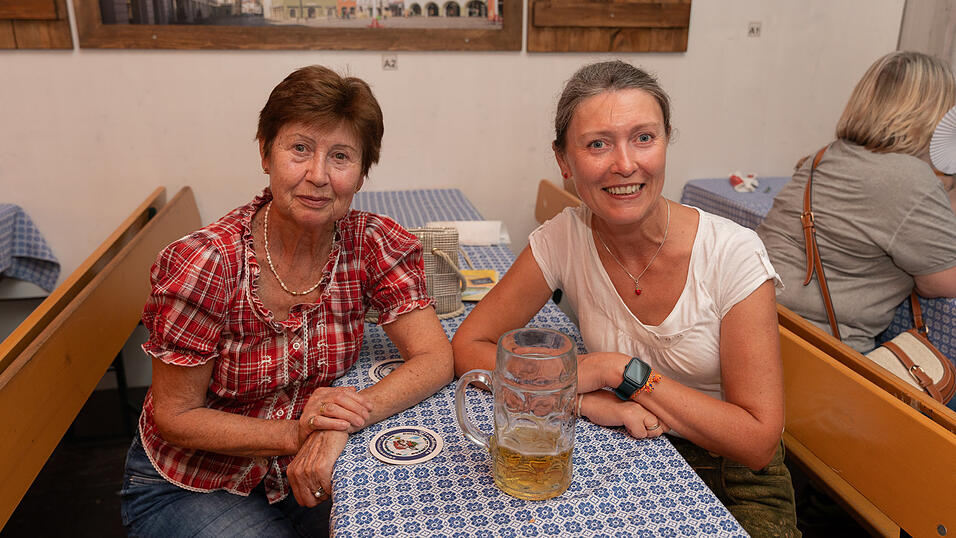 Die Partybilder vom Montag, 21. August 2023, aus dem Festzelt Greindl. Die Partybilder vom Montag, 21. August 2023, aus dem Festzelt Greindl.