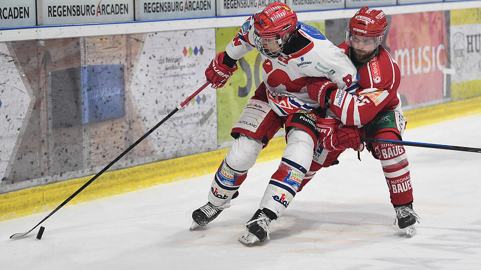 Der Deggendorfer SC hat das ostbayerische Derby bei den Eisbären Regensburg gewonnen. Der Deggendorfer SC hat das ostbayerische Derby bei den Eisbären Regensburg gewonnen.