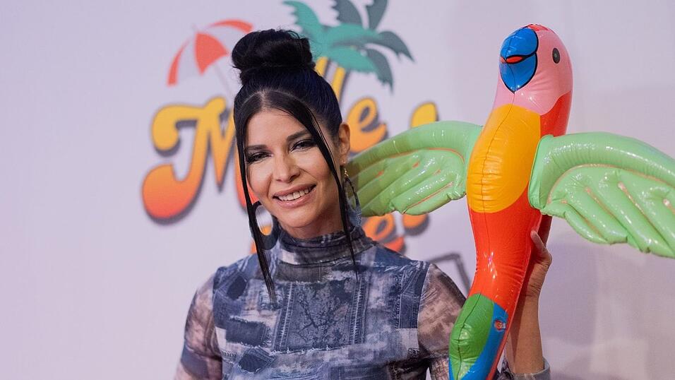 Model Micaela Schäfer findet die Kandidaten-Auswahl des Dschungelcamps super. (Archivbild) Model Micaela Schäfer findet die Kandidaten-Auswahl des Dschungelcamps super. (Archivbild)