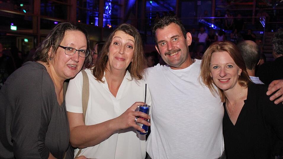 Auf der Eskara &Uuml;30-Party in Essenbach war wieder viel los.