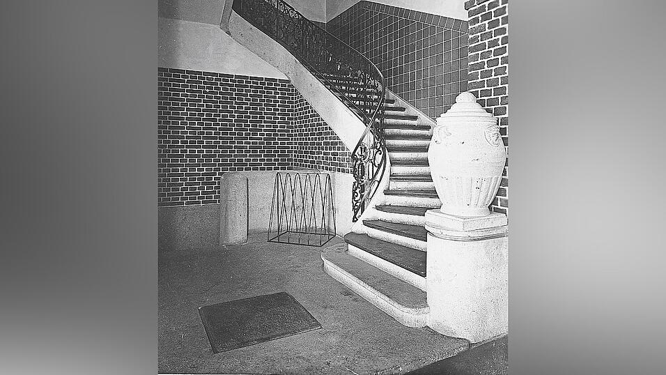 Der alte Treppenaufgang Der alte Treppenaufgang