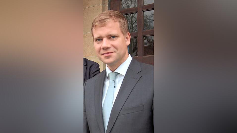 'Lösung kann nur im Schulterschluss funktionieren': Bezirkstagspräsident Olaf Heinrich. 'Lösung kann nur im Schulterschluss funktionieren': Bezirkstagspräsident Olaf Heinrich.