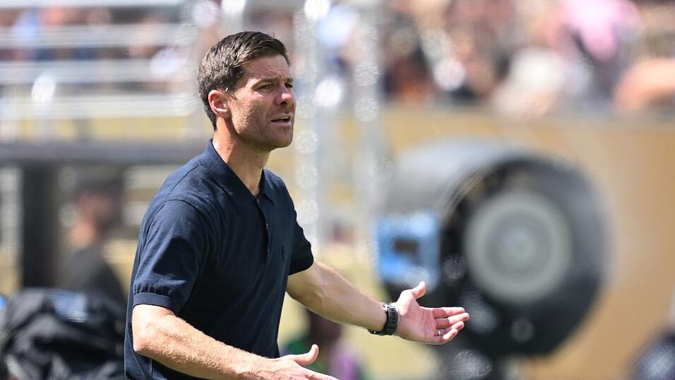 Machtloser Trainer am Spielfeldrand: Xabi Alonso.