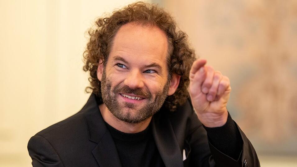 Maxi Schafroth leiht dem frechen Kobold Pumuckl seine Stimme.