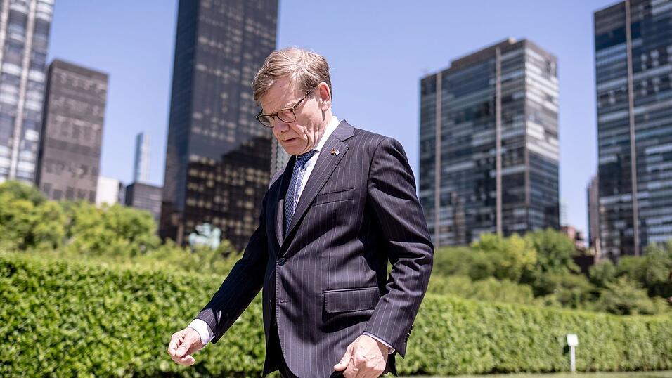 Endspurt in New York - Au&szlig;enminister Wadephul auf Stimmenfang vor der Wahl in den UN-Sicherheitsrat.