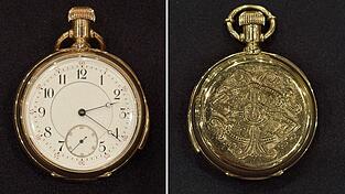 Eine goldene Titanic-Taschenuhr wurde für den Rekordpreis von mehr als 2 Millionen Euro versteigert. (Handout) Eine goldene Titanic-Taschenuhr wurde für den Rekordpreis von mehr als 2 Millionen Euro versteigert. (Handout)