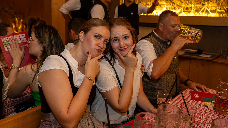 Die Partybilder vom Freitag, 9. August 2024, aus dem Festzelt Kr&ouml;nner.