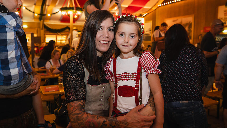 Die Partybilder vom Sonntag, 18. August, aus dem Festzelt Kr&ouml;nner.