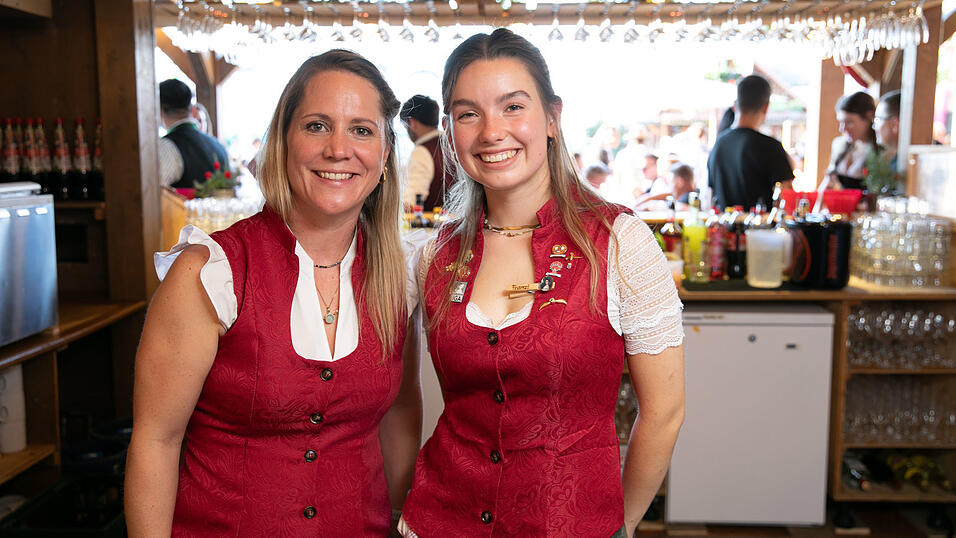 Die Partybilder vom Freitag, 8. August, aus dem Festzelt Krönner. Die Partybilder vom Freitag, 8. August, aus dem Festzelt Krönner.
