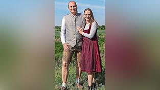 Festwirt Thomas Reisinger mit seiner Frau Ramona.