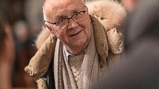 Chorleiter Kunibert Schäfer: 'Wir machen das auch für uns.' Chorleiter Kunibert Schäfer: 'Wir machen das auch für uns.'