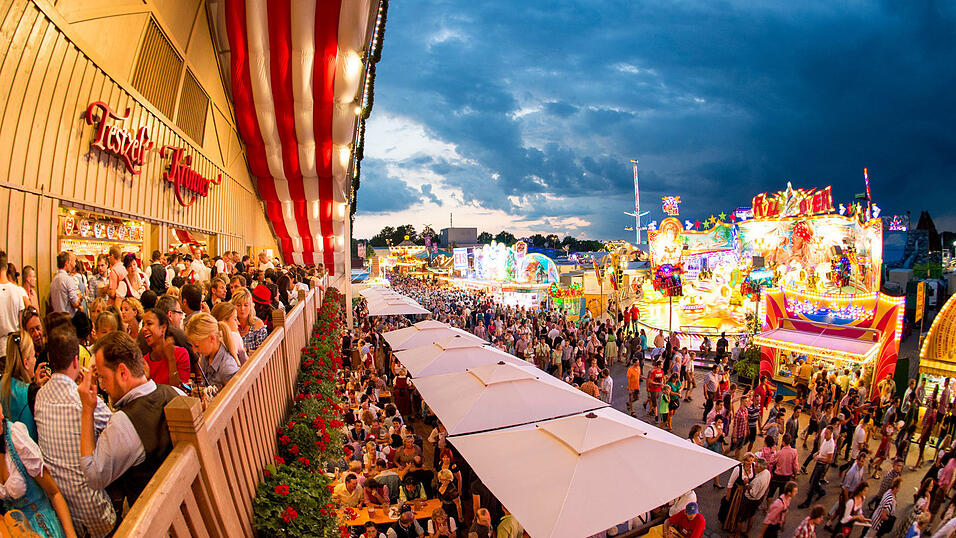 Impressionen vom Gäubodenvolksfest. Foto: Mathias Adam Impressionen vom Gäubodenvolksfest. Foto: Mathias Adam