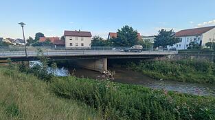 Die Brücke in der Dekan-Wagner-Straße wird in den kommenden Jahren durch einen Neubau ersetzt.