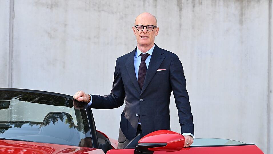 Porsche-Chef Michael Leiters: «Effizienter, produktiver und profitabler.» Porsche-Chef Michael Leiters: «Effizienter, produktiver und profitabler.»