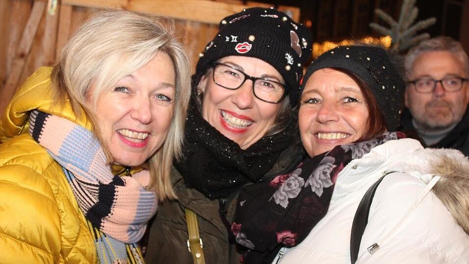 Das sind die Bilder vom Samstag auf dem Landshuter Christkindlmarkt. Das sind die Bilder vom Samstag auf dem Landshuter Christkindlmarkt.