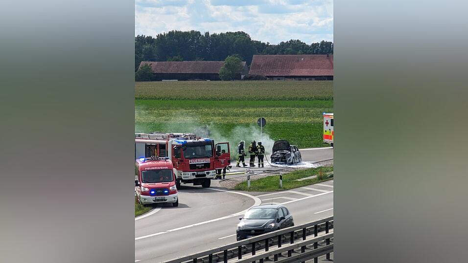 Die Fahrerin des Wagens blieb unverletzt.
