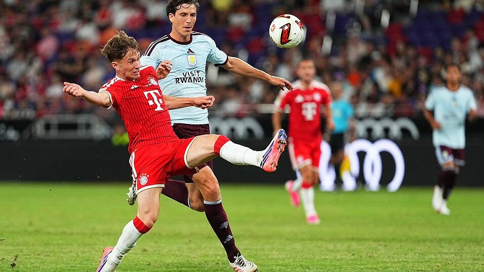 Der FC Bayern verabschiedet sich aus Hongkong mit einem SIeg. Der FC Bayern verabschiedet sich aus Hongkong mit einem SIeg.
