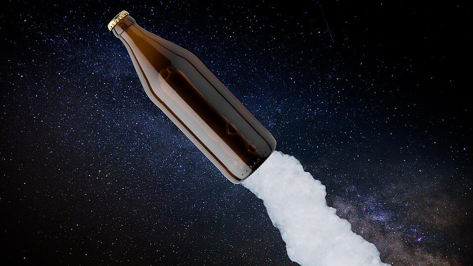 Nein, so kommt Alkohol nicht in den Weltraum. Aber getrunken wurde er dort schon, obwohl das offiziell verboten ist. Nein, so kommt Alkohol nicht in den Weltraum. Aber getrunken wurde er dort schon, obwohl das offiziell verboten ist.