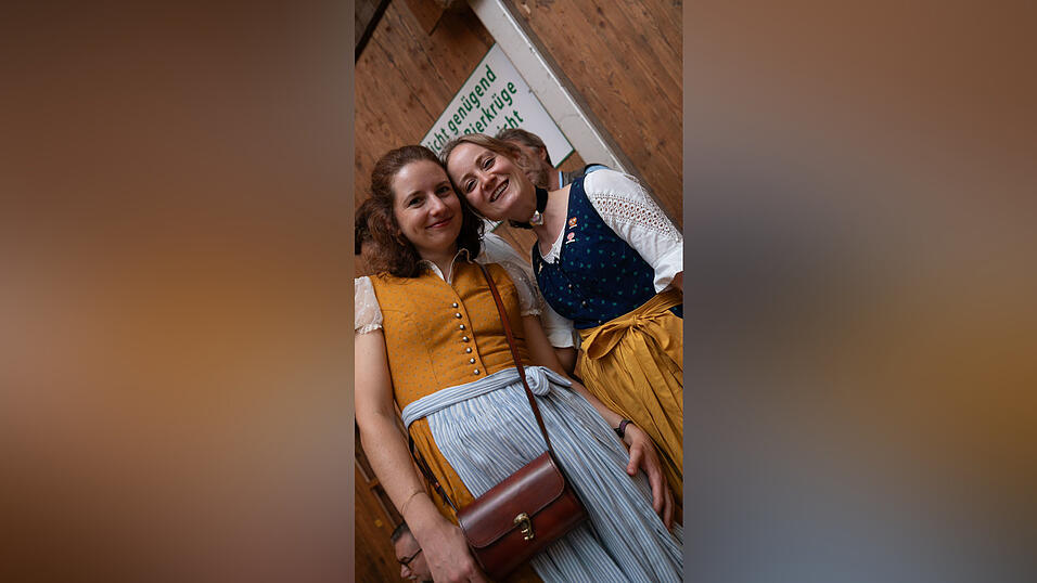 Die Partybilder vom Sonntag, 17. August, aus dem Festzelt Weckmann. Die Partybilder vom Sonntag, 17. August, aus dem Festzelt Weckmann.