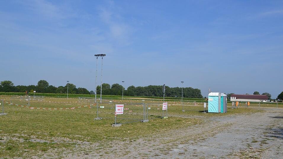 So sieht es im Moment noch am Ausweichparkplatz an der Westtangente aus.