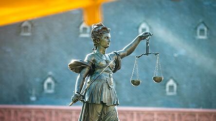 Jahrelang ermittelte die Steuerfahndung gegen den 37-jährigen Polizisten.