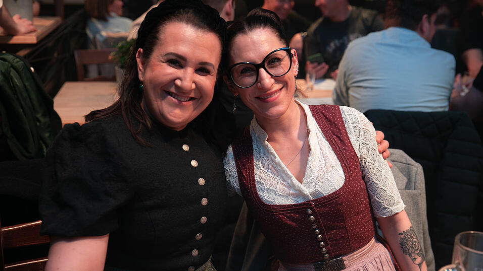 Starkbier, Musik und beste Stimmung: Beim Starkbieranstich im Brauhaus am Schloss wird bis Mitternacht gefeiert.