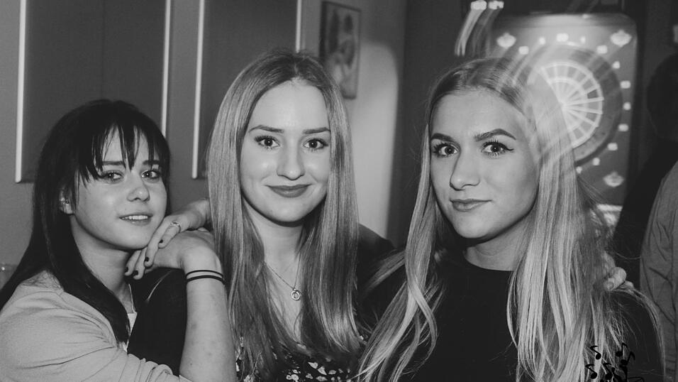 Beste Stimmung am Wochenende im Never Loose in Straubing.