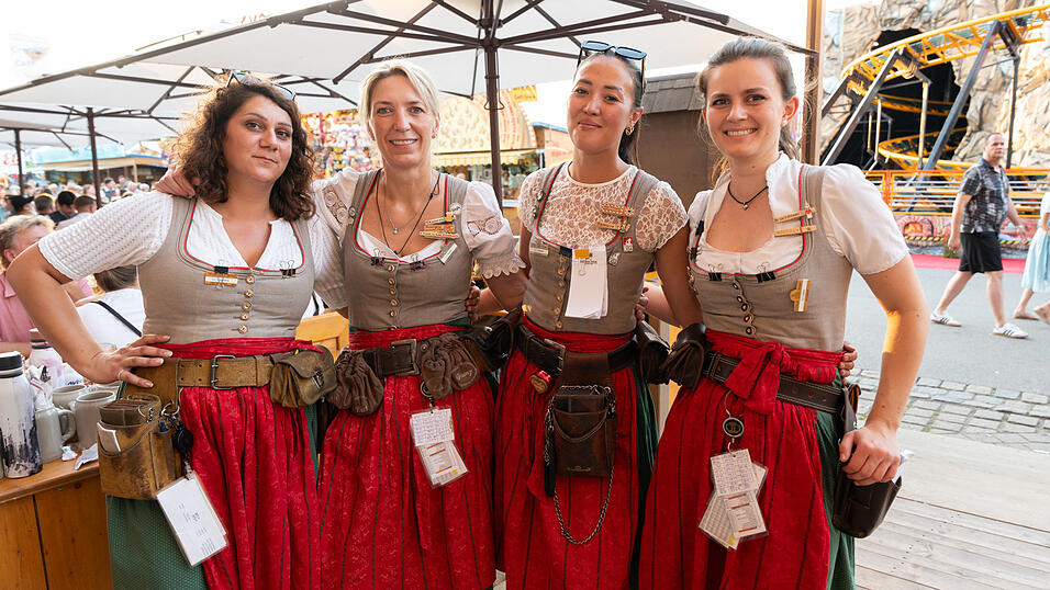 Die Partybilder vom Montag, 12. August 2024, aus dem Festzelt Kr&ouml;nner.