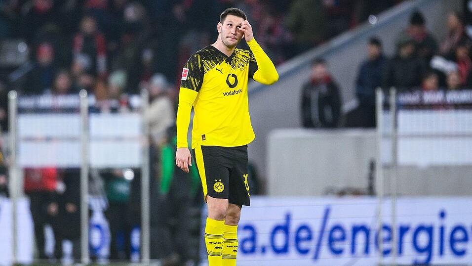 Dortmunds Abwehrspieler Niklas Süle wird nach der Saison seine aktive Karriere beenden. (Archivbild) Dortmunds Abwehrspieler Niklas Süle wird nach der Saison seine aktive Karriere beenden. (Archivbild)