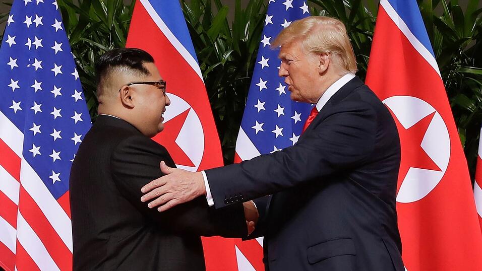 US-Präsident Trump will ein hervorragendes Verhältnis zu Nordkoreas Machthaber Kim haben. (Archivbild) US-Präsident Trump will ein hervorragendes Verhältnis zu Nordkoreas Machthaber Kim haben. (Archivbild)