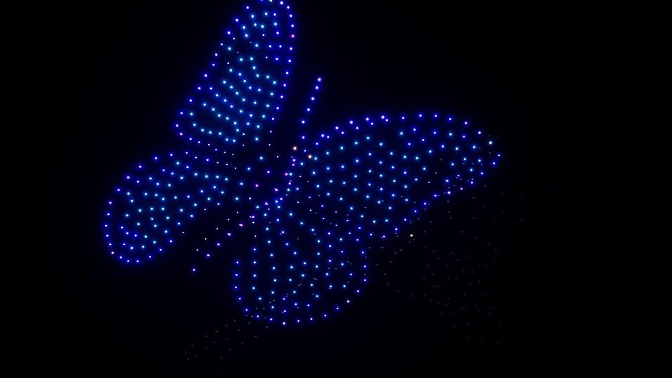 Am Himmel &uuml;ber M&uuml;nchen leuchtete zum Beispiel ein gro&szlig;er Schmetterling.